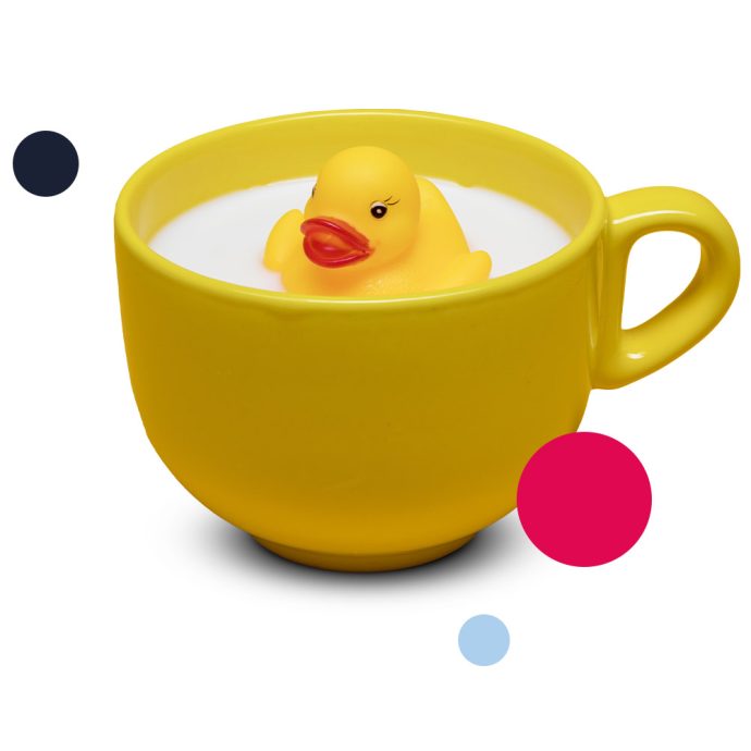 Dekoračný obrázok - kačka v šálke mlieka